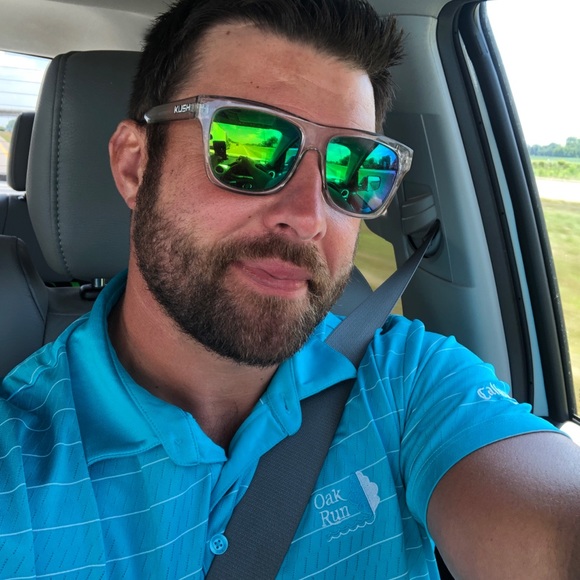 Meet your Posher, David - Picture 1 of 1